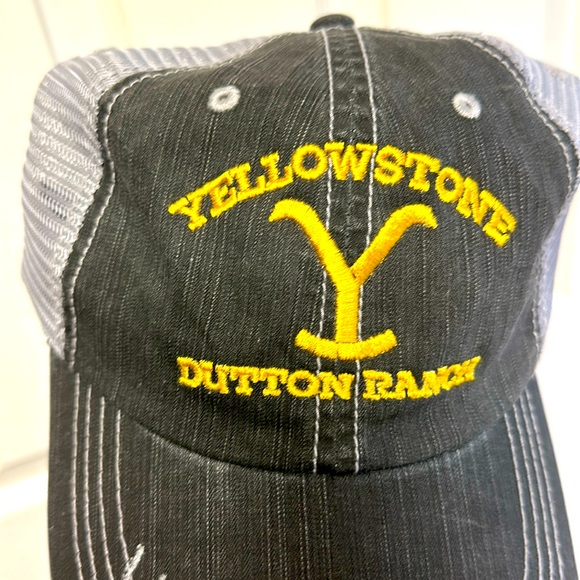 Accessories - New Without Tags!! Yellowstone Dutton Ranch Baseball Trucker Hat